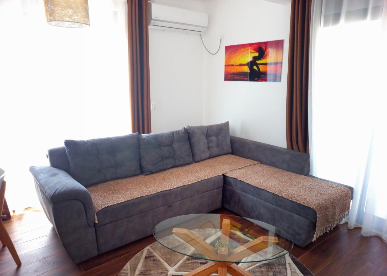 Apartmán Iraida-4 Dobra Voda Exteriér fotografie