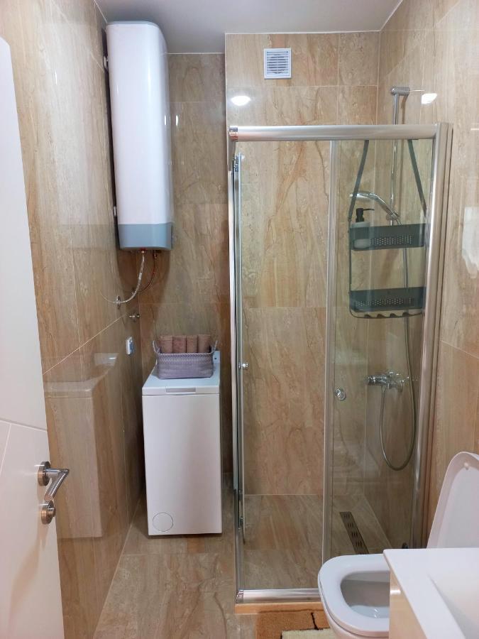 Apartmán Iraida-4 Dobra Voda Exteriér fotografie