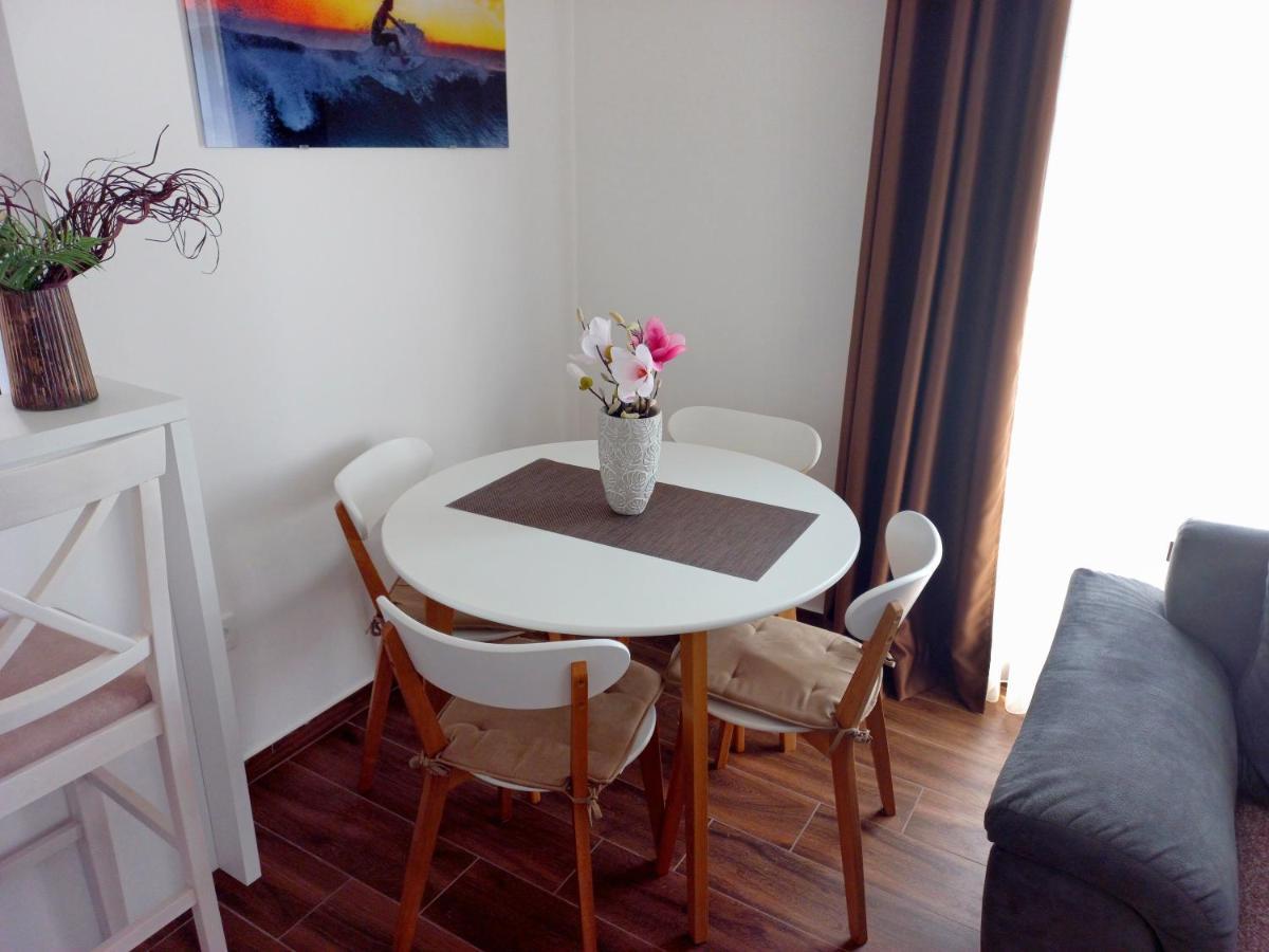 Apartmán Iraida-4 Dobra Voda Exteriér fotografie
